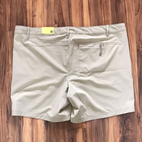 NEW All In Motion Mens Hybrid Shorts - Picture 4 of 4